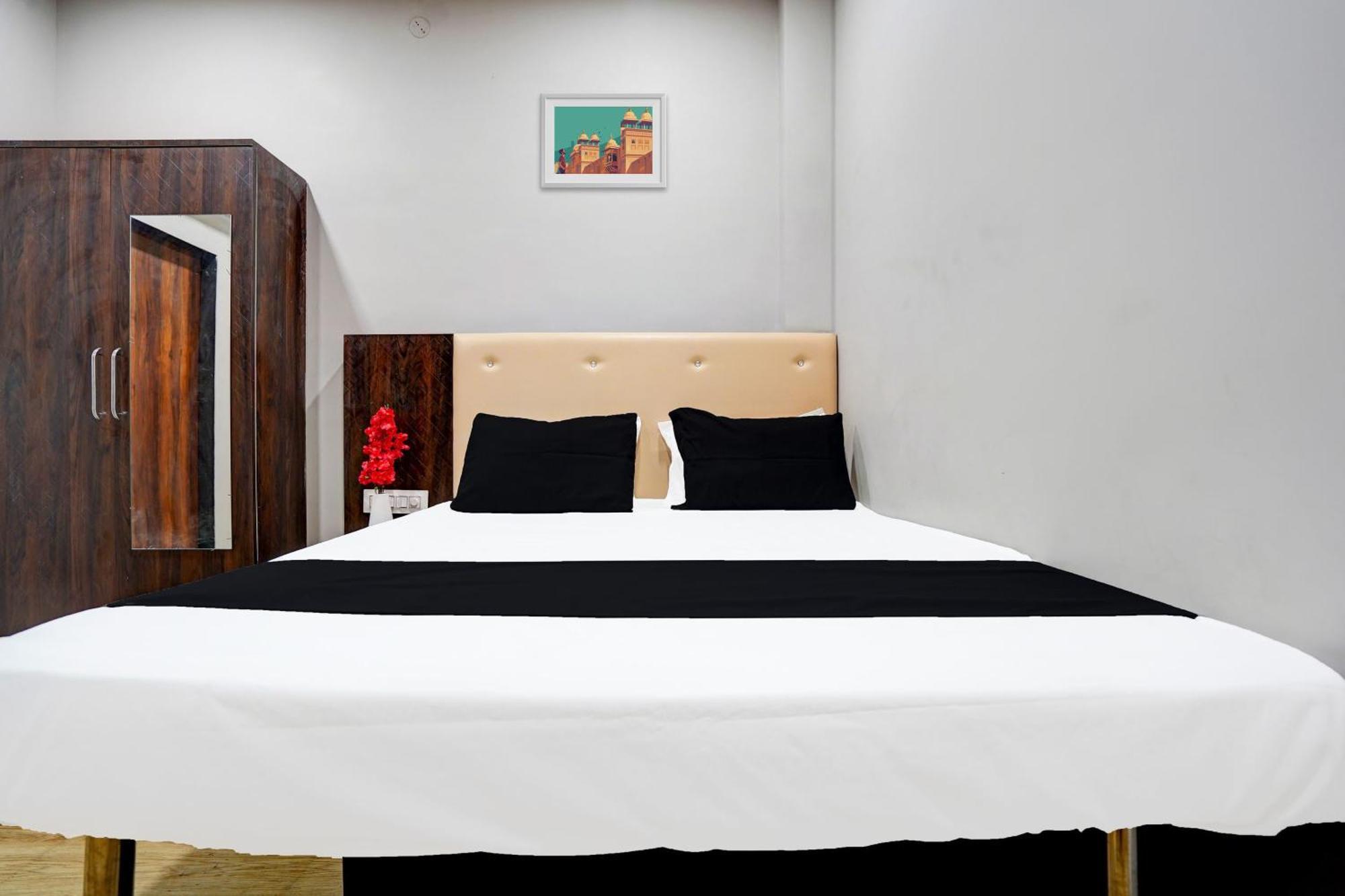Hotel O New Sai Resort Nagpur Exterior photo